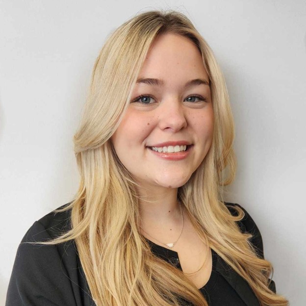 Kiri Thibert, Licensed Esthetician and Front Desk Professional