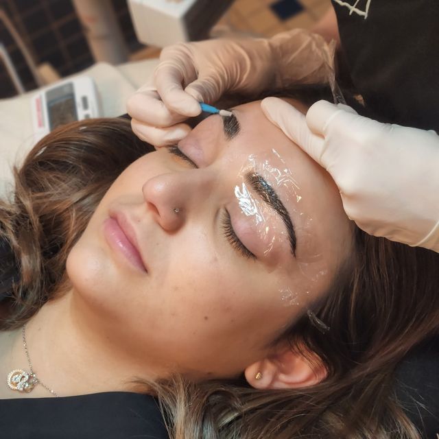 It's time to breakup with your gels, powders, pencils, & stencils! 💔

Book an 𝗘𝘆𝗲𝗯𝗿𝗼𝘄 𝗟𝗮𝗺𝗶𝗻𝗮𝘁𝗶𝗼𝗻 + 𝗧𝗶𝗻𝘁 at Bella Via to simplify your morning routine, & wake up with perfectly sleek, groomed, & shaded brows. #BellaVia #BellaViaMedicalSpa #MedicalSpa #CraigColvilleMD #JohnZavellMD #NabeelAliKhanMD #ToledoOhio #Skincare #Bodycare